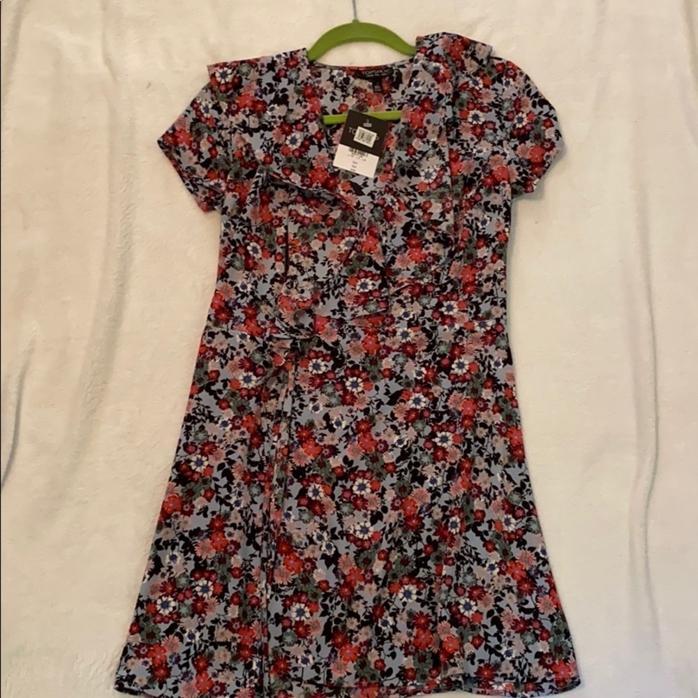 Floral Topshop wrap dress - Picture 2 of 4